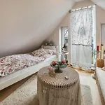 Kleine Oase 3 Im Wohnhaus דירה